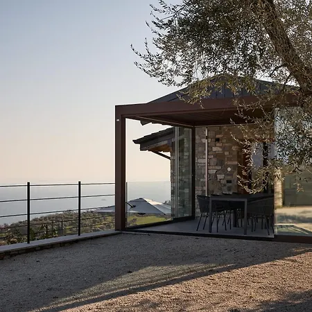 Colago Private Garda Villa *