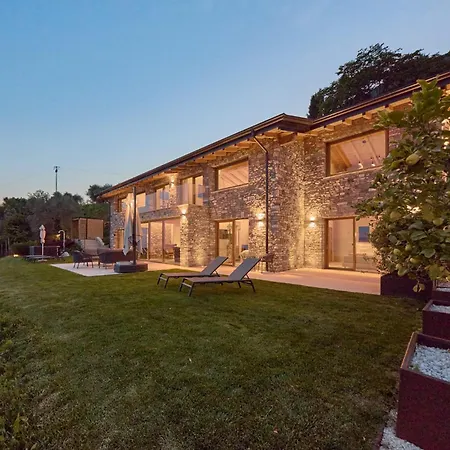 Colago Private Garda
